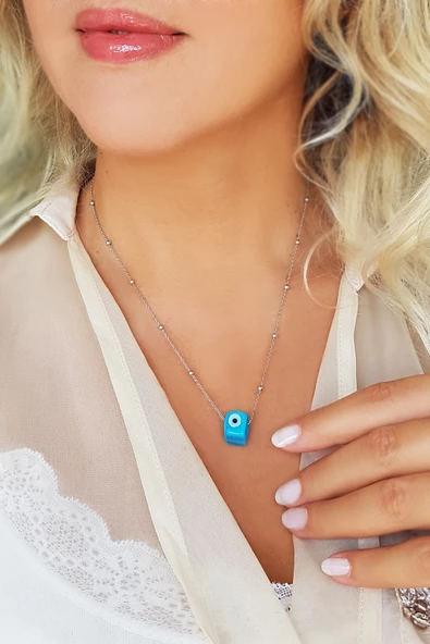 925 Ayar Gümüş Küp Nazar Kolye ürün görseli