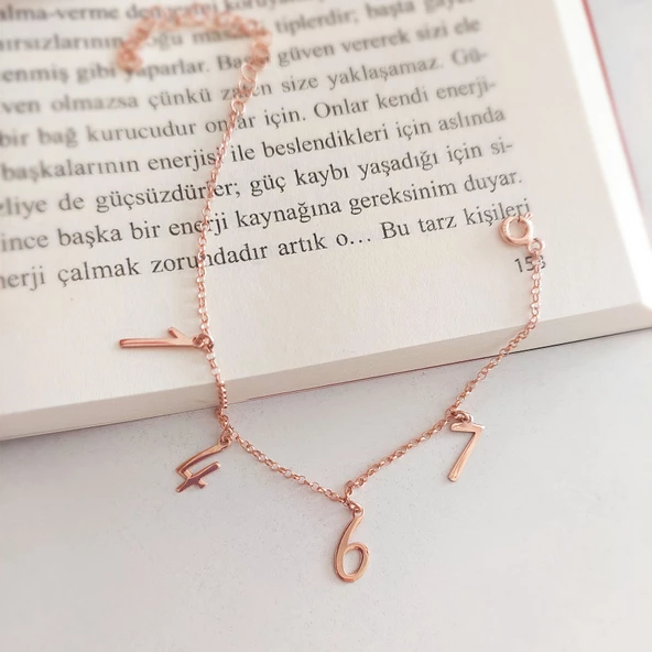 Vaoov 925 Ayar Gümüş Dört Rakamlı Zincir Bileklik ürün görseli