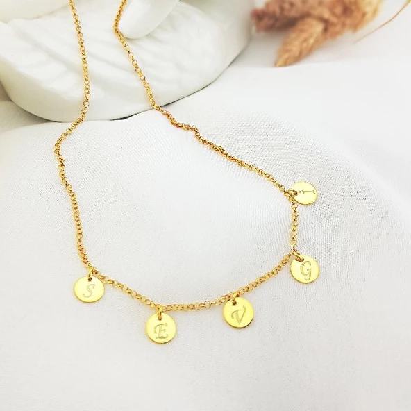 Vaoov 925 Ayar Gümüş Harfli Pul Kolye ürün görseli