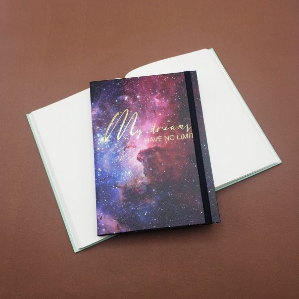 Uzay Motifli Defter