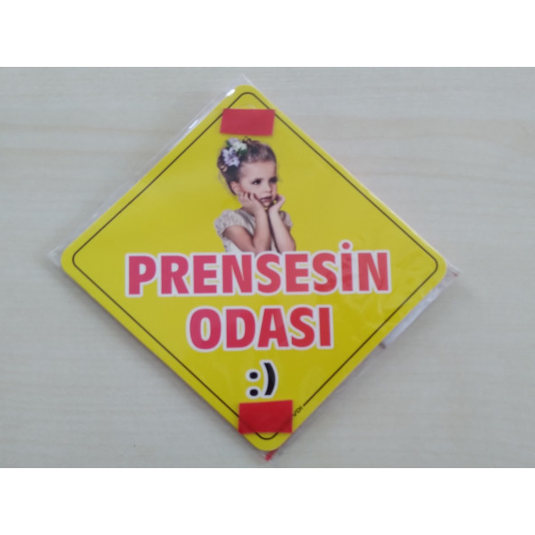 CAM İÇİ SARI DEKOR PLAKA KARE PRENSESİN ODASI (11x11cm) YAPIŞTIRMALI (Dekor Levha) SARI PLAKA