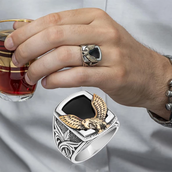 Kartal Motifli Kare Siyah Oniks Taşlı 925 Gümüş Erkek Yüzük