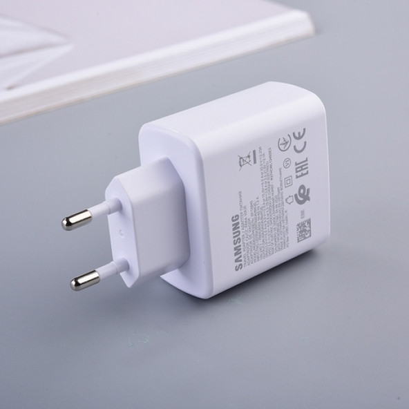 Samsung Galaxy Z FOLD2 Orij. 45W Type-C Hızlı Şarj Cihazı Beyaz EP-TA845XWEGWW - 4