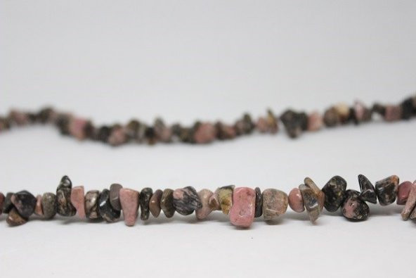 Delikli Rodonit Taşı İri Boy 50 adet ürün görseli