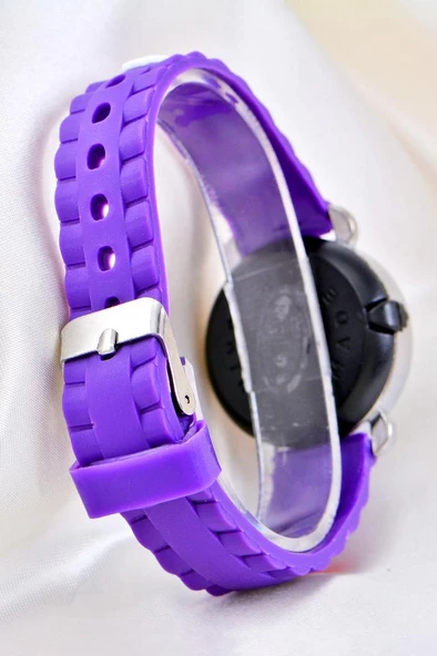 Mor Silikon Kordon (04-09 Yaş ) Takvimli Şirin Led Ekran Küçük Çocuk Kol Saat ST-304156 - 3