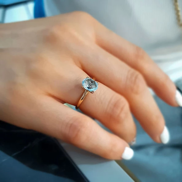 14k Altın Mavi Topaz Taşlı Yüzük - Resim 3