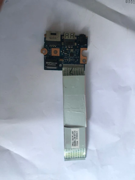 Toshiba Satellite C50D-B-127 Notebook Usb Port