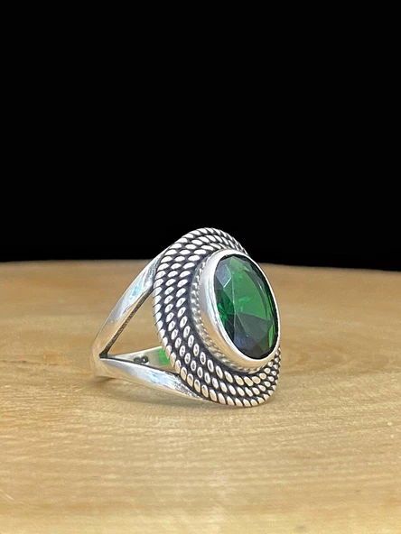 925 Ayar Gümüş Oval Zümrüt Otantik Üst Kalite Kadın Yüzük - Resim 3