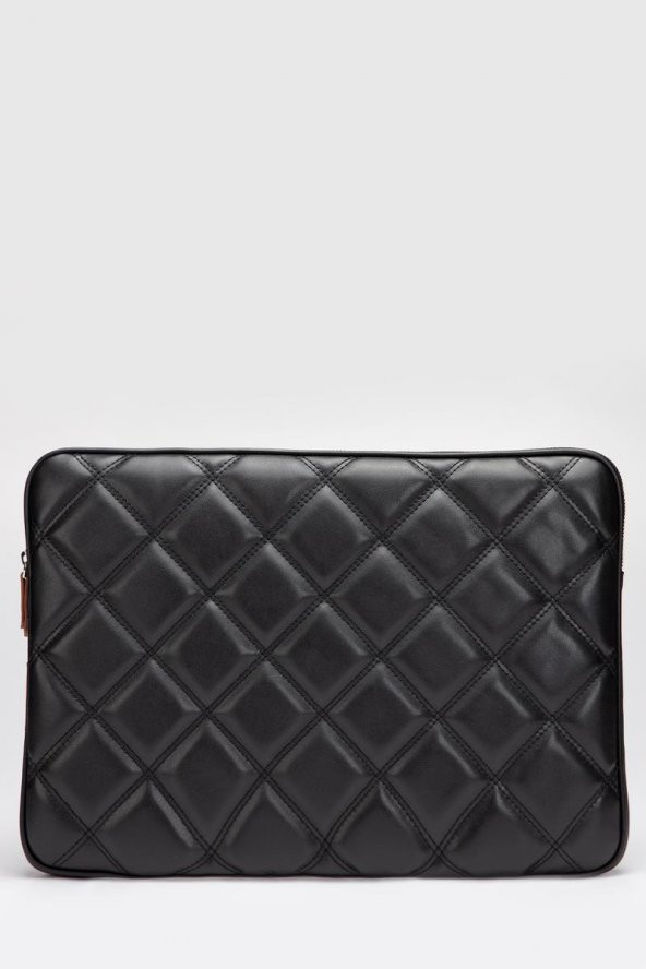 Kapitone Laptop Kılıfı Deri 15.5'' ve 16'' İnç 8683255011223 - 2