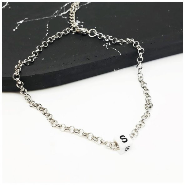 Gümüş Renk Kişiye Özel Harf Yazılı  Kadın Halhal ürün görseli