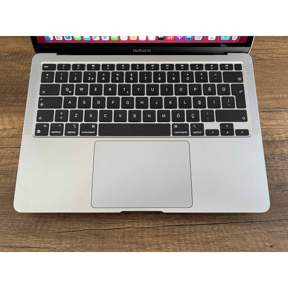 Apple MacBook Air İKİNCİ EL GARANTİLİ M1 Çip 8GB 256GB SSD macOS 13" QHD Uzay Grisi MGN63TU/A - 3
