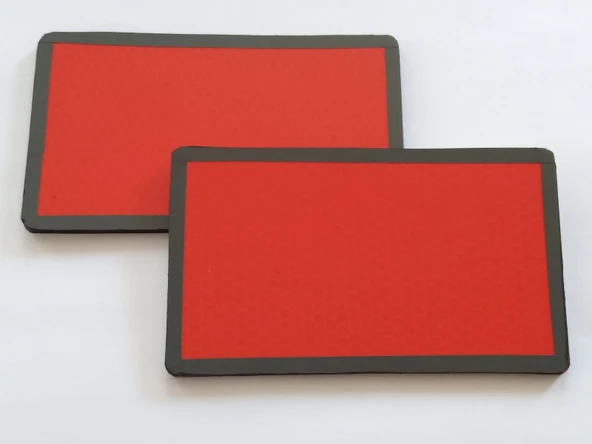 ARKA KASA REFLEKTÖRÜ 12X7cm (2 ADET) DİKDÖRTGEN YAPIŞTIRMALI KIRMIZI, KEDİGÖZÜ