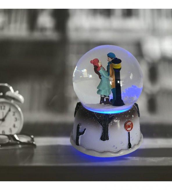 Aşıklar Sokak Lambası Müzikli,Işıklı Büyük Boy Kar Küresi - 6