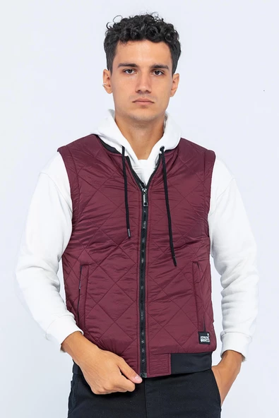 Erkek Regular Fit Bomber Yaka Fermuarlı İçi Polarlı Kapitone Şişme Spor Yelek