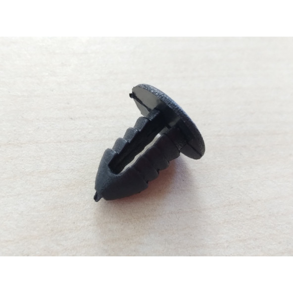 SERÇE KAPI DÖŞEME KLİPSİ SİYAH - KAPI PANOSU KLİPSİ, KAPI DÖŞEMESİ SUSTASI