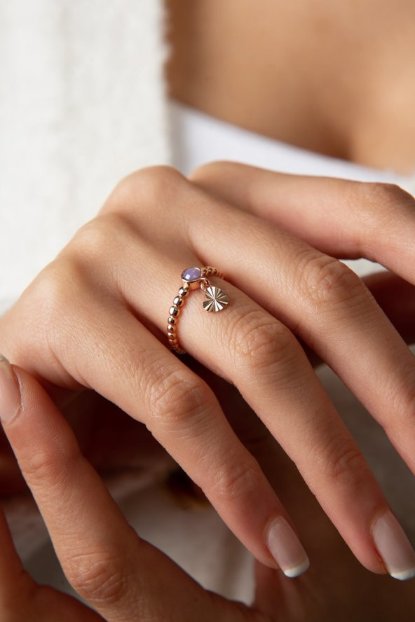 Kadın Kalp Detaylı Taşlı Ayarlanabilir  925 Ayar Gümüş Yüzük