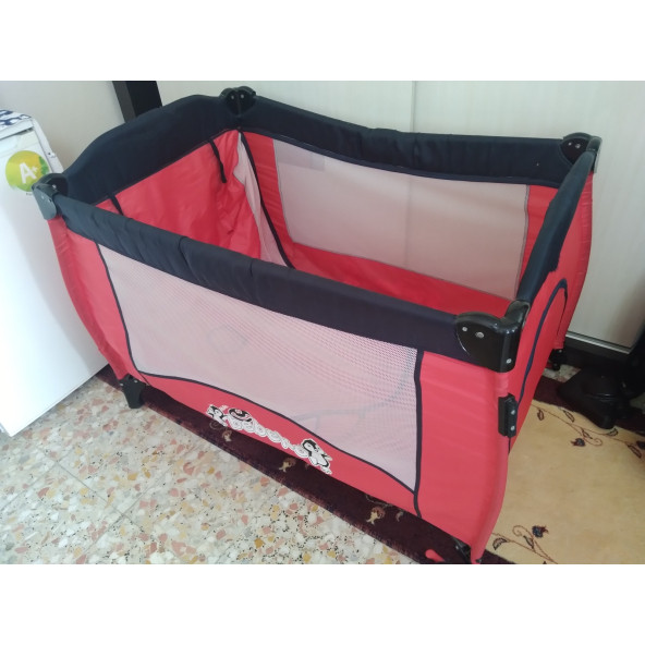 KATLANIR SALLANAN BEŞİK KIRMIZI (TEMİZ 2.EL) (ÇOK FONKSİYONLU CİBİNDİRİKLİ) BEBEK YATAĞI