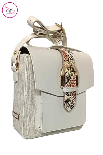 Kadın Çapraz Omuz Çantası Kemer Detaylı Kapaklı - 2