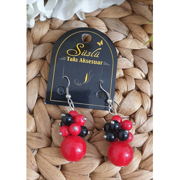 Kırmızı Küpe ürün görseli