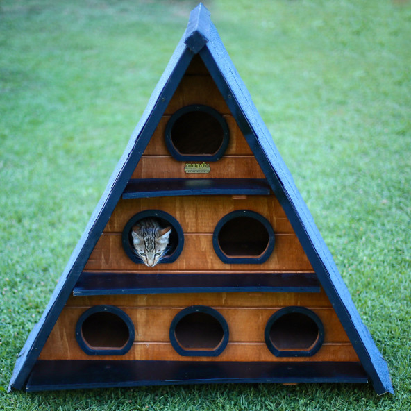 Mandu Ahşap Üçgen Kedi Evi (Büyük Boy) - 2