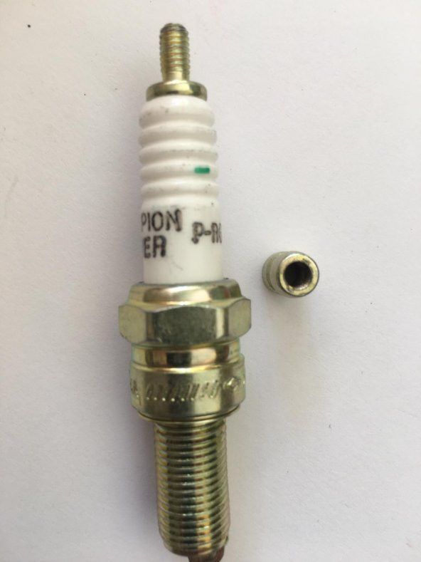 CHAMPION P-RG4HCC REZİSTANSLI BUJİ BAJAJ PULSAR YAN ORJİNAL BUJİ - Resim 5