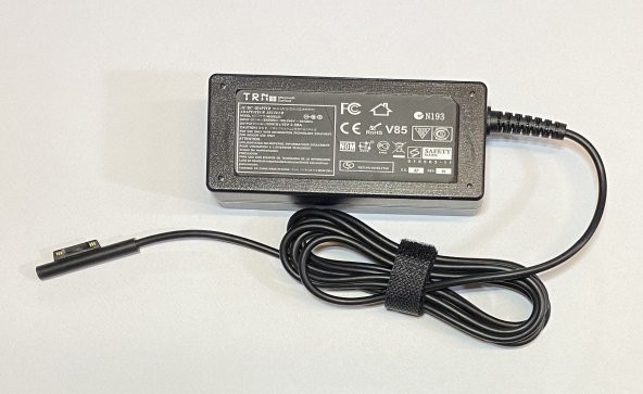 Microsoft Surface 1769 Laptop Adaptörü