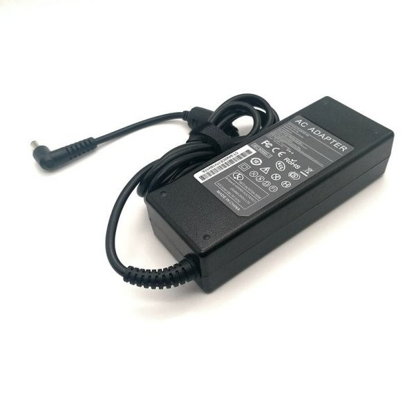 Toshiba Satellite L875D-C4M L875D-B7M Notebook Adaptörü Muadil