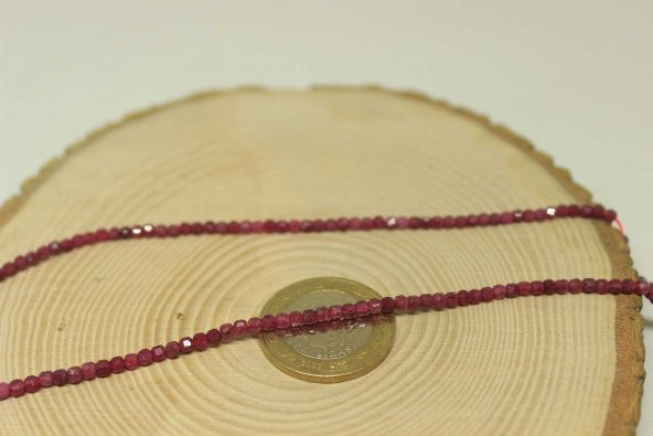 Yakut Taşı Küp Şekilli Dizi 2.5mm - Resim 2