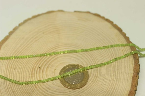 Peridot (Zebercet) Taşı Küp Şekilli Dizi 2.5mm - Resim 2