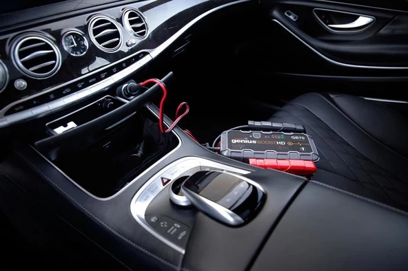 NOCO Genius GB70 12V 2000Amp Ultrasafe Lityum Akü Takviye + Powerbank + Led Lamba - 3