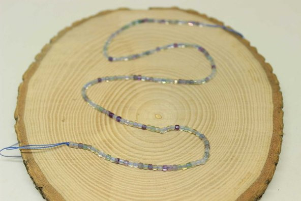 Florit Taşı Küp Şekilli Dizi 2.5mm - Resim 3