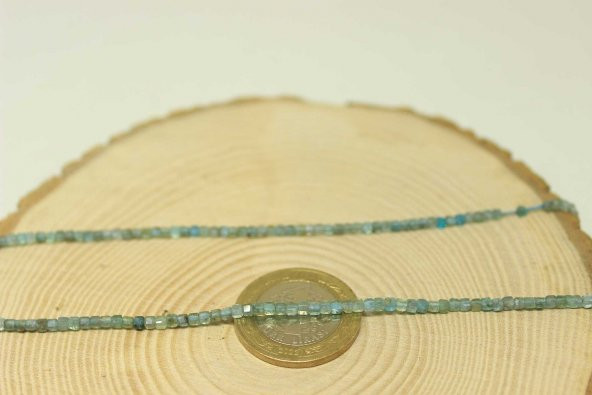 Apatit Taşı Küp Şekilli Dizi 2.5mm - Resim 2