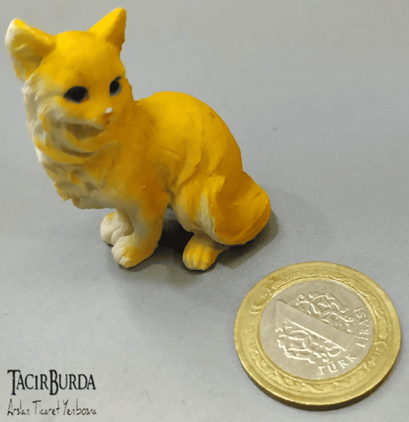 Yan Bakan Turuncu Kedi Model Figür Teraryum Malzemesi.87.451.