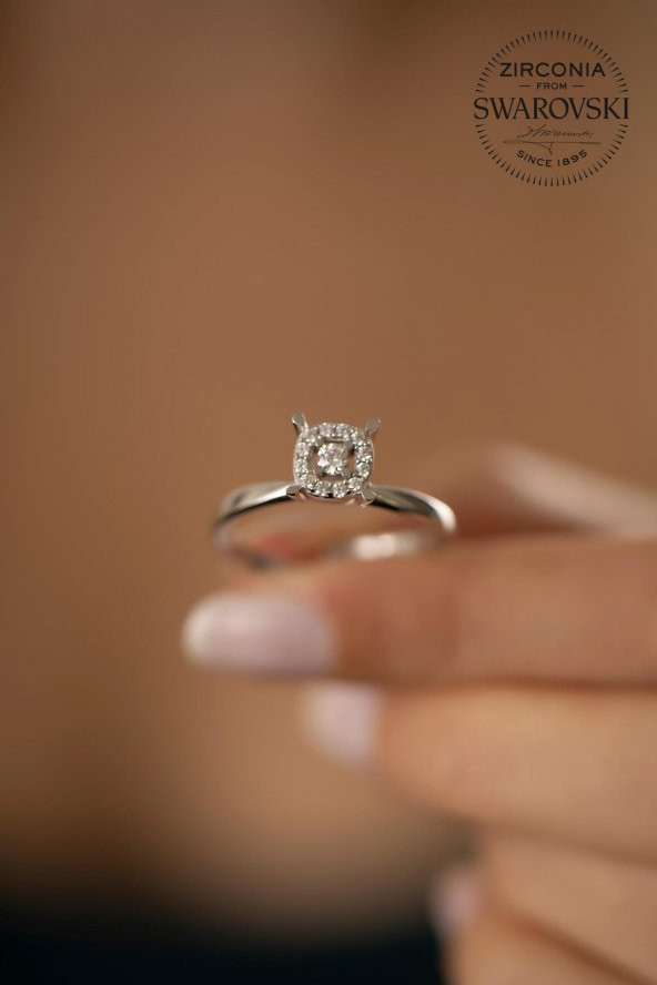 Swarovski Taşlı Dört Dişli Model Gümüş Zirconia Yüzük - 4