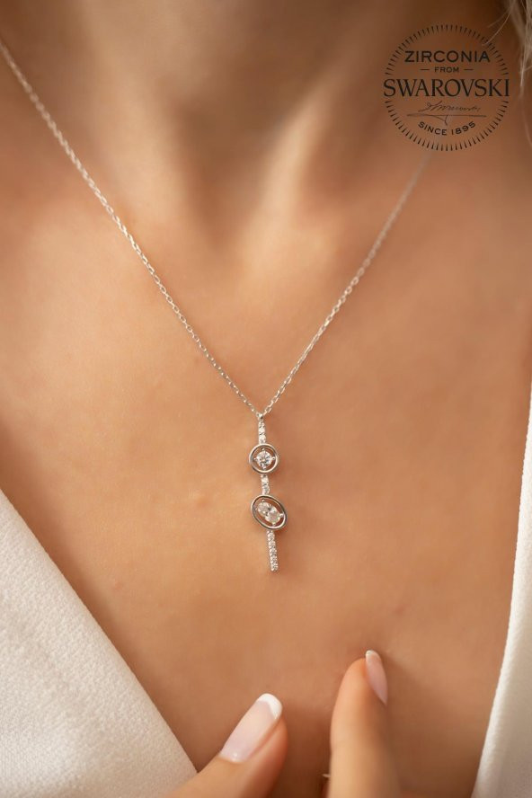 Swarovski Taşlı Oval ve Halka Model Gümüş Zirconia Kolye