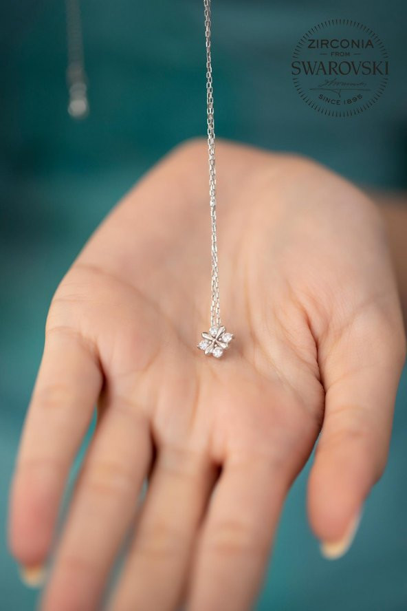 Swarovski Taşlı Dört Taş Model Gümüş Zirconia Kolye - 3