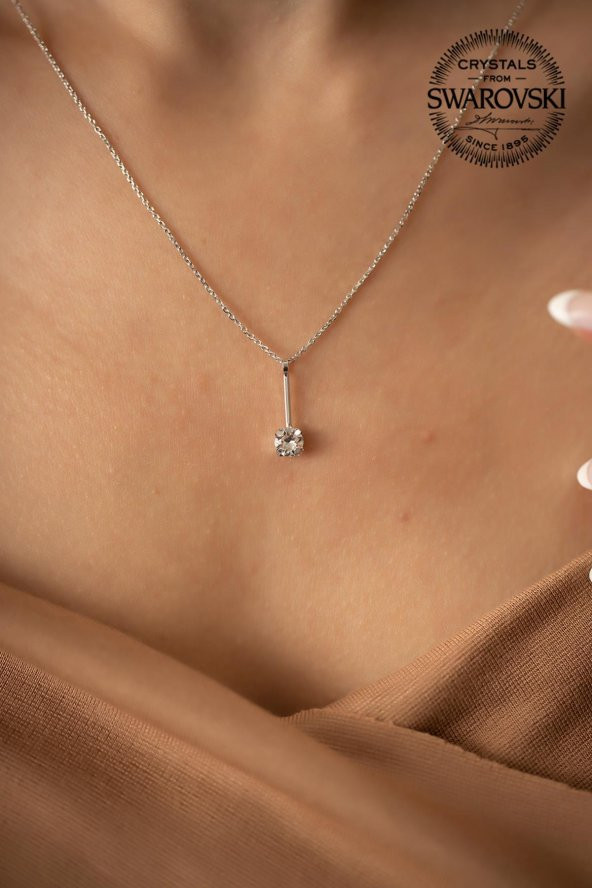 Swarovski Taşlı Çubuk ve Tektaş Model Gümüş Crystal Kolye