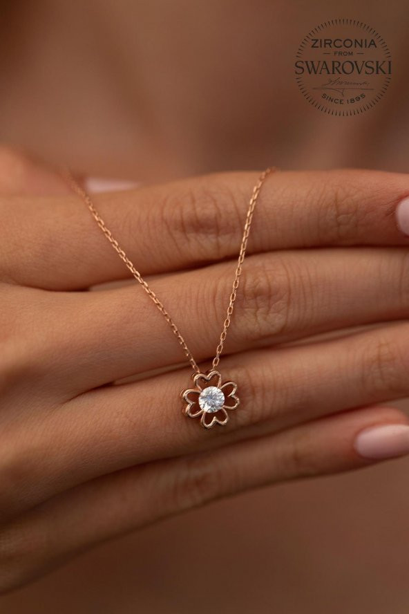 Swarovski Taşlı Yonca Model Rose Kaplama Gümüş Zirconia Kolye