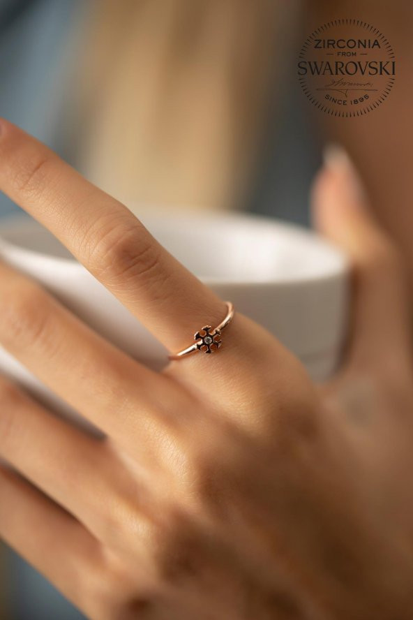 Swarovski Taşlı Kar Tanesi Model Rose Kaplama Gümüş Zirconia Yüzük - 3
