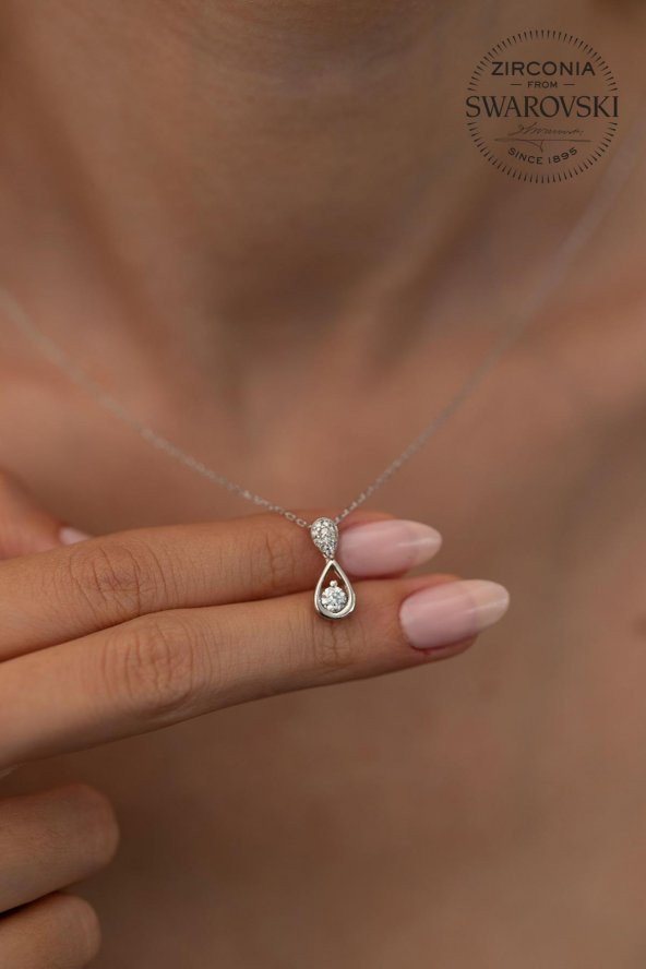 Swarovski Taşlı Damla Model Gümüş Zirconia Kolye