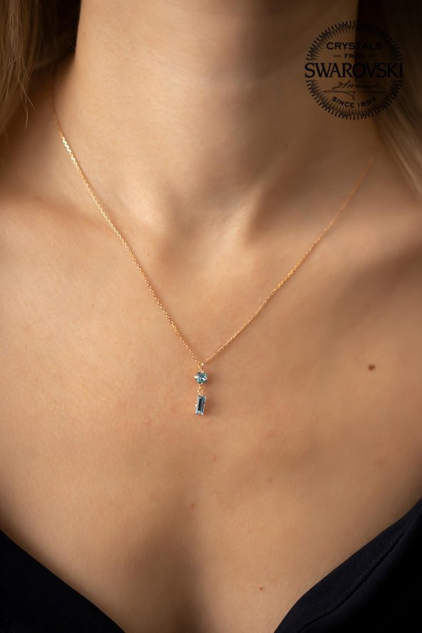 Swarovski Taşlı Çubuk ve Tektaş Model Rose Kaplama Gümüş Crystal Kolye