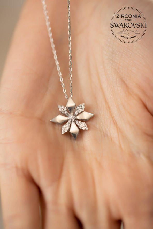 Swarovski Taşlı Rüzgar Gülü Model Gümüş Zirconia Kolye - 3