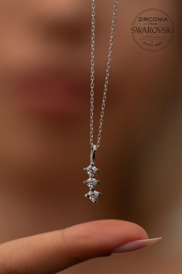 Swarovski Taşlı Üçtaş Model Gümüş Zirconia Kolye - 2
