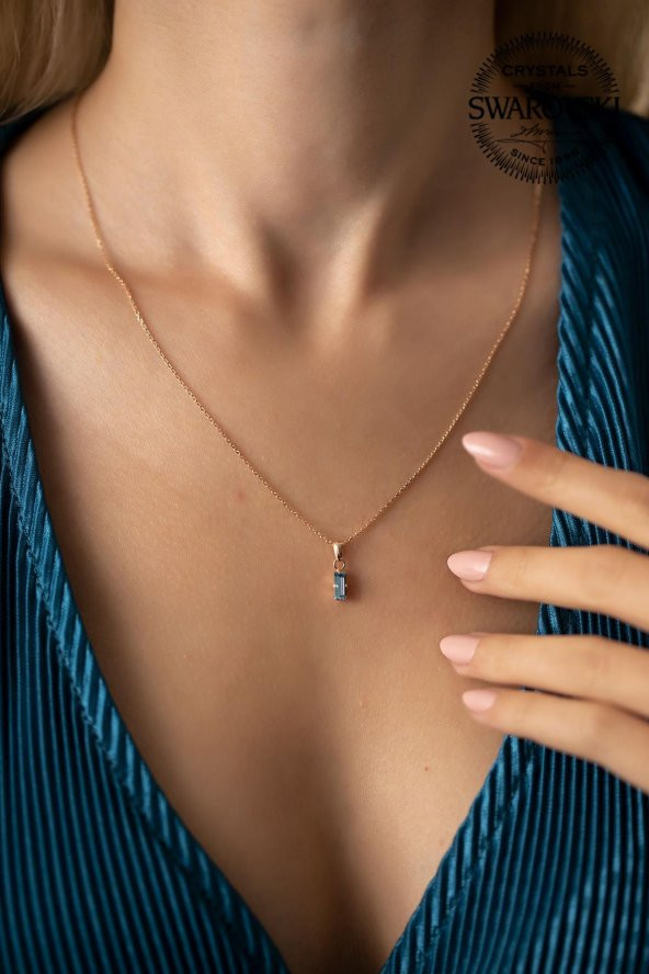 Swarovski Taşlı Çubuk Model Rose Kaplama Gümüş Crystal Kolye