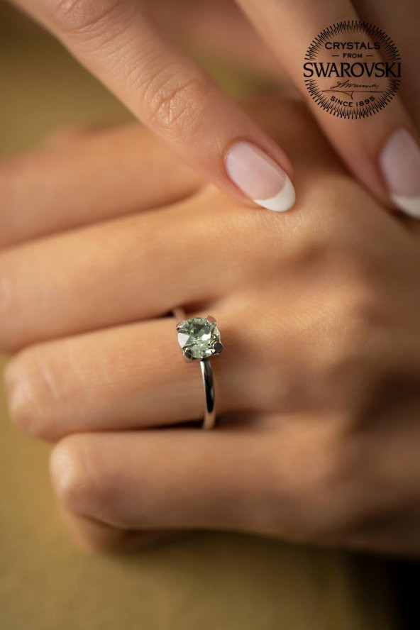 Swarovski Taşlı Tektaş Model Gümüş Crystal Yüzük