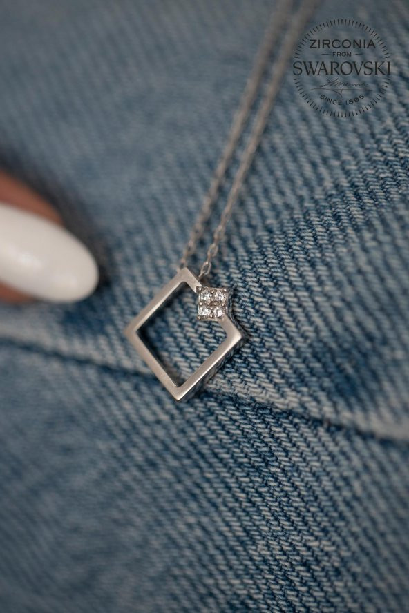 Swarovski Taşlı Kare Model Gümüş Zirconia Kolye - 2