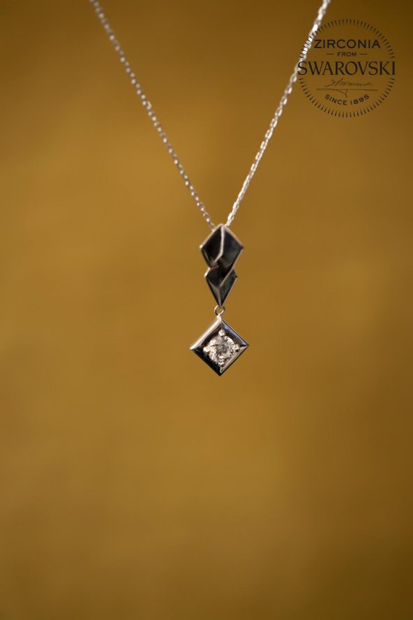 Swarovski Taşlı Şimşek Model Gümüş Zirconia Kolye - 2
