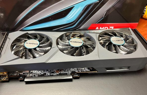 Outlet - Gigabyte Amd Radeon RX 6600 Eagle 8GB GDDR6 Ekran Kartı - 5