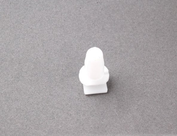 BMW KAPI EŞİK KAPLAMA KLİPSİ (10 ADET) 51471840961 ürün görseli