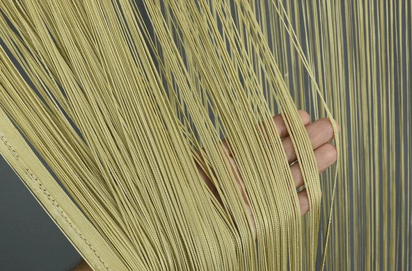 İP PERDE İNCE ZİNCİR GOLD RENK 300 x 280 CM ürün görseli 1